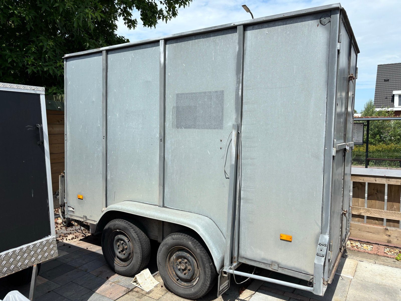 Geremde Tandemasser Aanhangwagen met Gereedschap & Materiale, Auto diversen, Aanhangers en Bagagewagens, Ophalen, Gebruikt