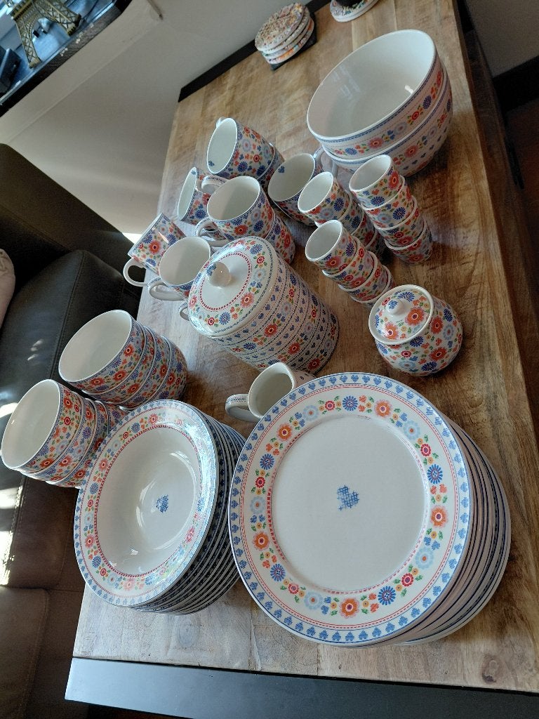 Kakelbont servies, Huis en Inrichting, Gebruikt, Overige merken, Landelijk/Boerenbont, Ophalen of Verzenden
