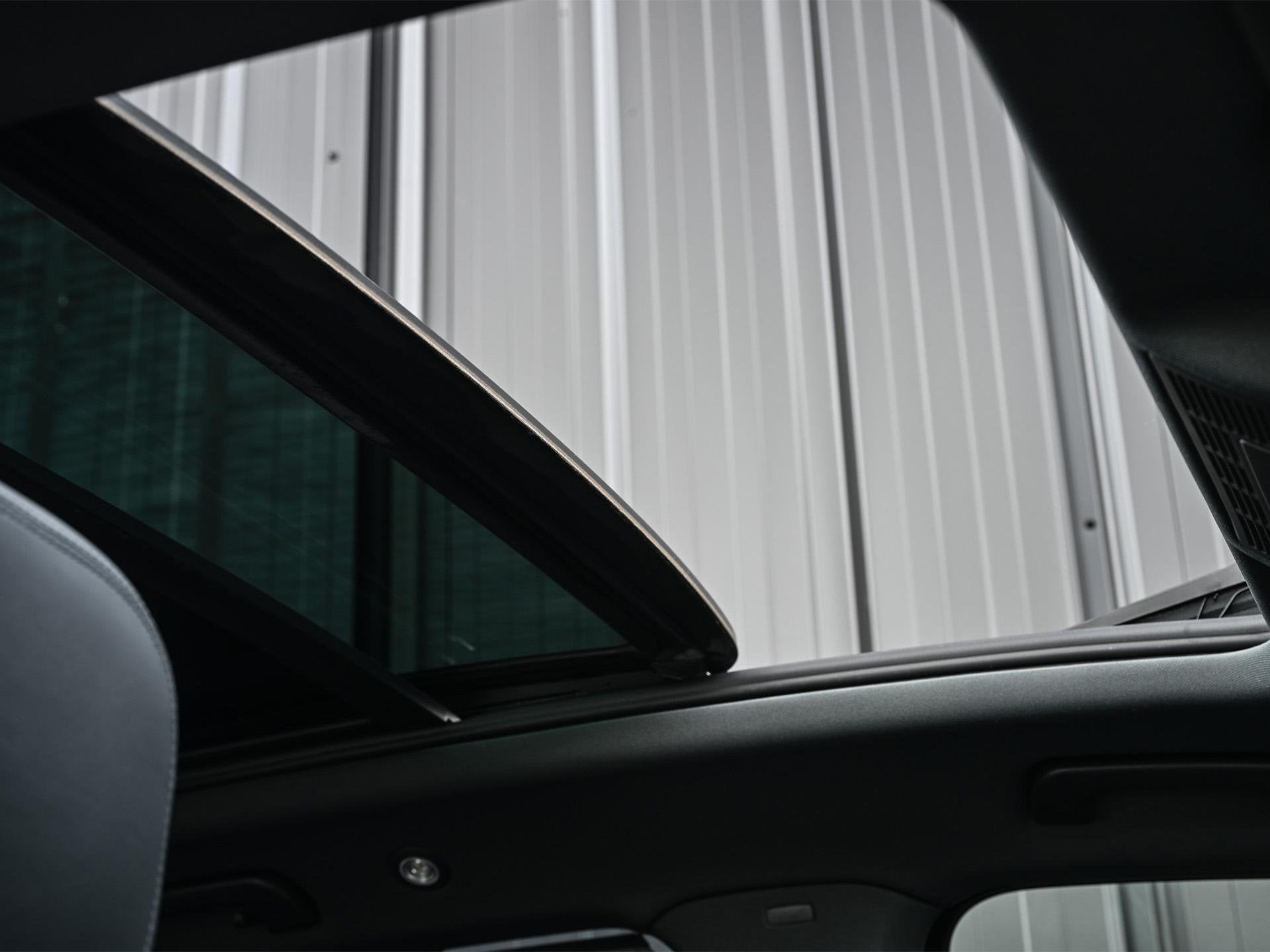 Volkswagen Touareg 3.0 TSi eHybrid 4MOTION | Panoramadak | N, Automaat, Gebruikt, 2995 cc, Bruin