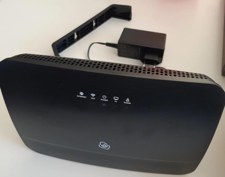 kpn box 12, Computers en Software, Routers en Modems, Ophalen of Verzenden, Gebruikt, Router met modem, KPN