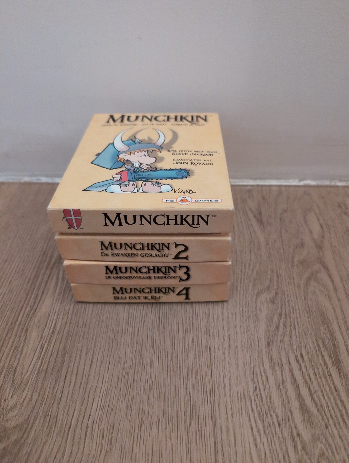 Munchkin 1 t/m 4 bordspel set, Vijf spelers of meer, Ophalen of Verzenden, Gebruikt, PS Games