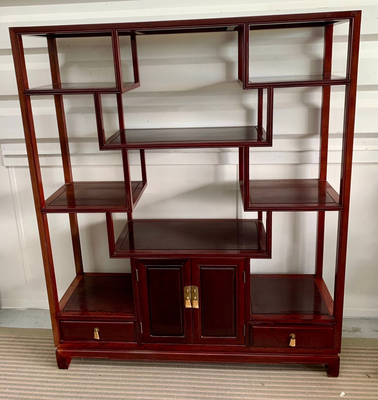 Chinese Rosewood vintage step curio cabinet, Huis en Inrichting, Ophalen, Met lade(s), Zo goed als nieuw, Minder dan 150 cm