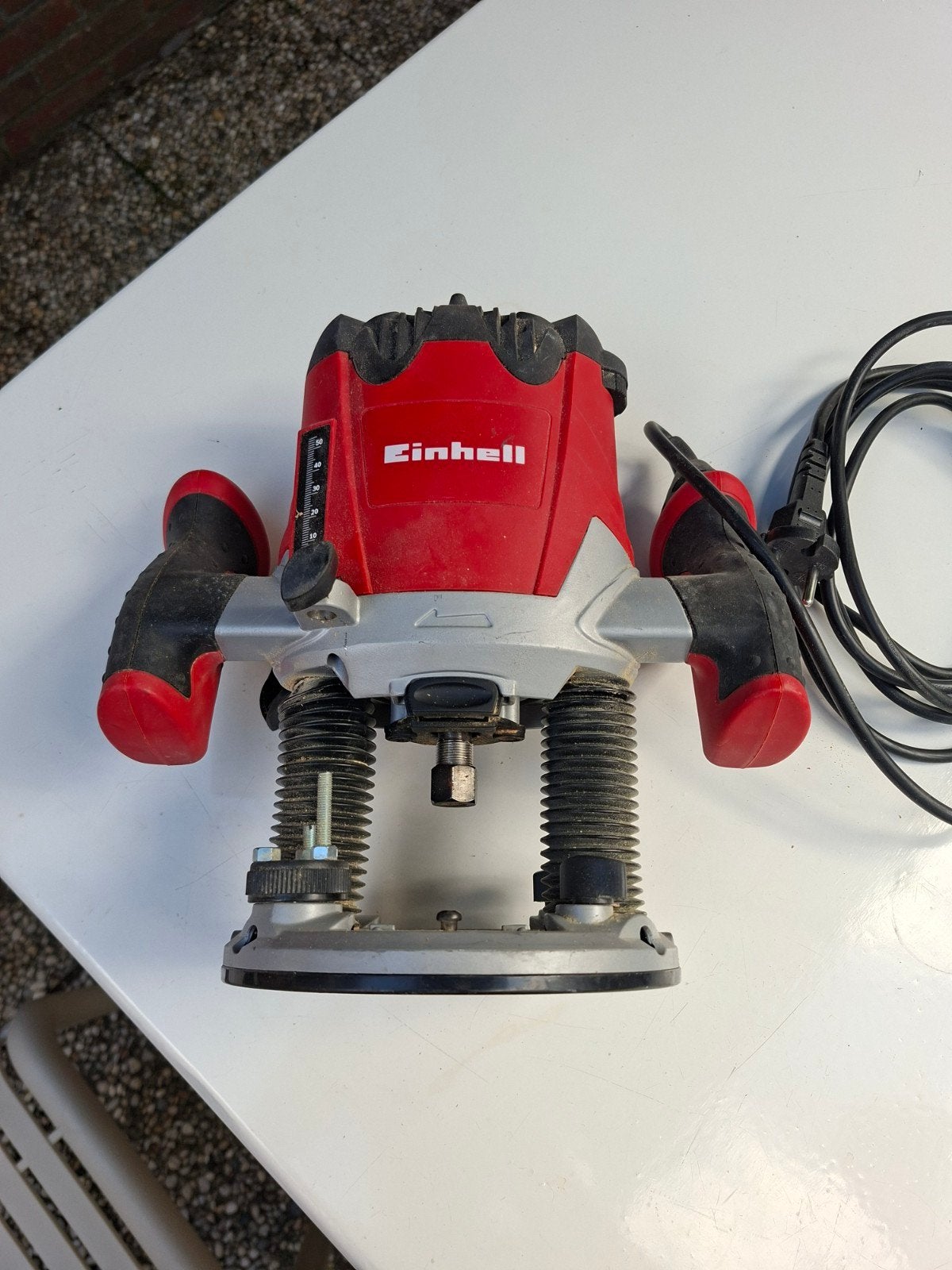 Einhell Bovenfrees TE-RO 1295 E - Zo goed als nieuw, Doe-het-zelf en Verbouw, Einhell, Ophalen of Verzenden, Zo goed als nieuw