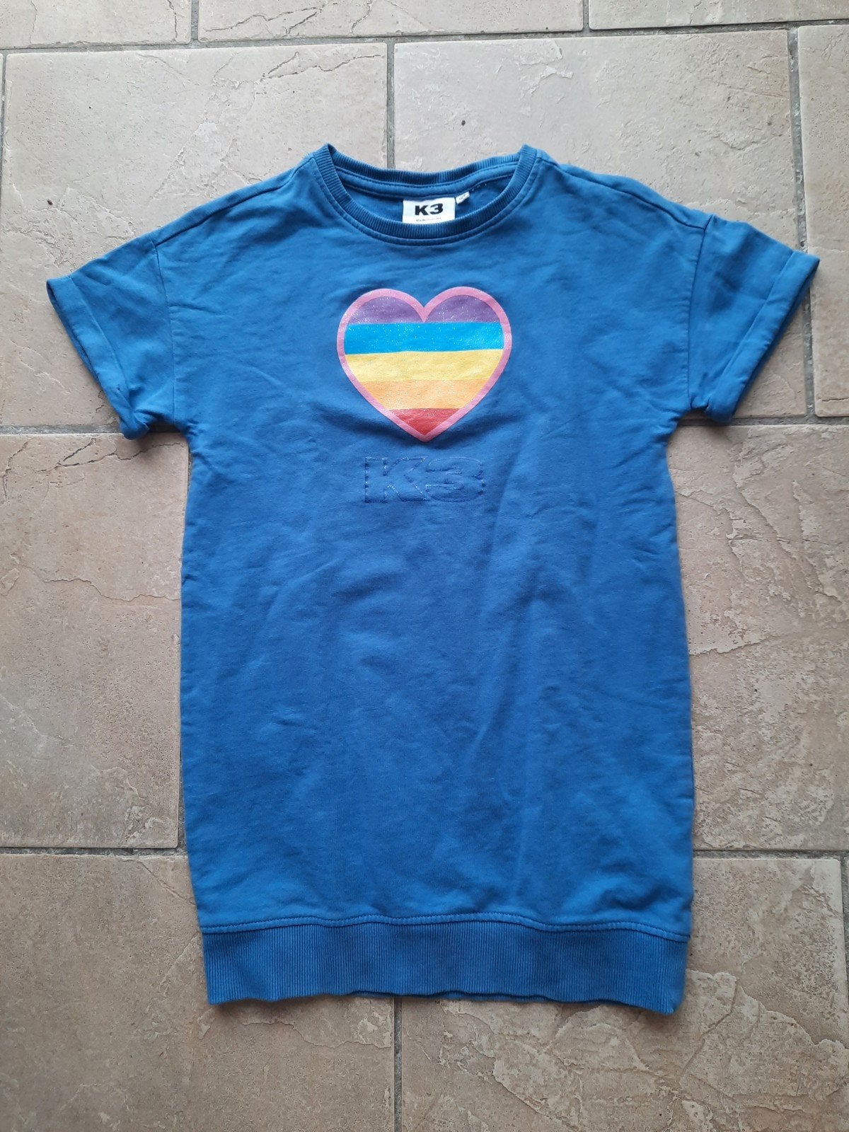 Leuke K3 jurk blauw hart Studio 100 maat 128, Kinderen en Baby's, Kinderkleding | Maat 128, Ophalen, Gebruikt, Meisje, K3