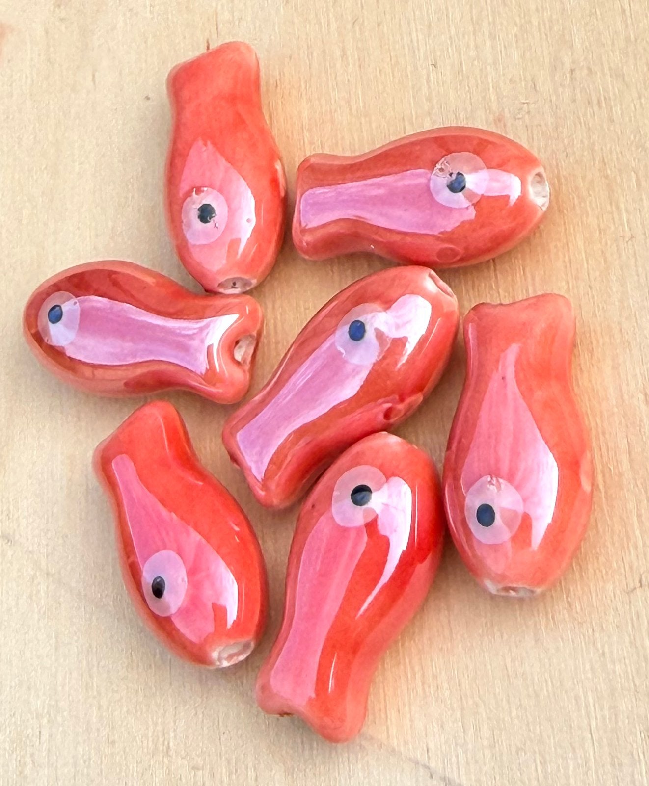 8 keramische vis kralen kleur koraal rood- 243, Ophalen of Verzenden, Nieuw, Kraal