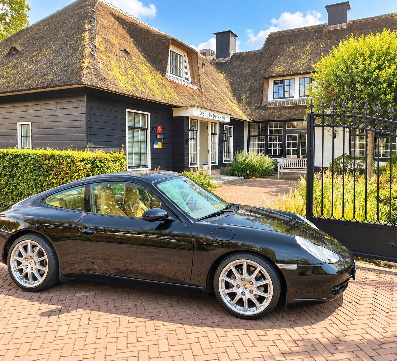‼️PORSCHE 911 3.4 CARRERA 4WD 4X4 300PK 4 COUPE YOUNGTIMER‼️, Auto's, Automaat, Beige, 4 stoelen, Leder