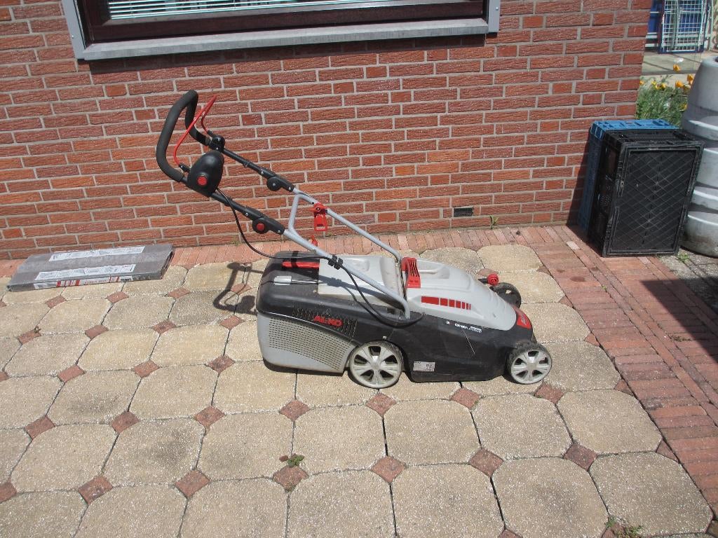 AL-KO grasmaaier, Tuin en Terras, Grasmaaiers, Ophalen, AL-KO, Gebruikt, Elektrische grasmaaier