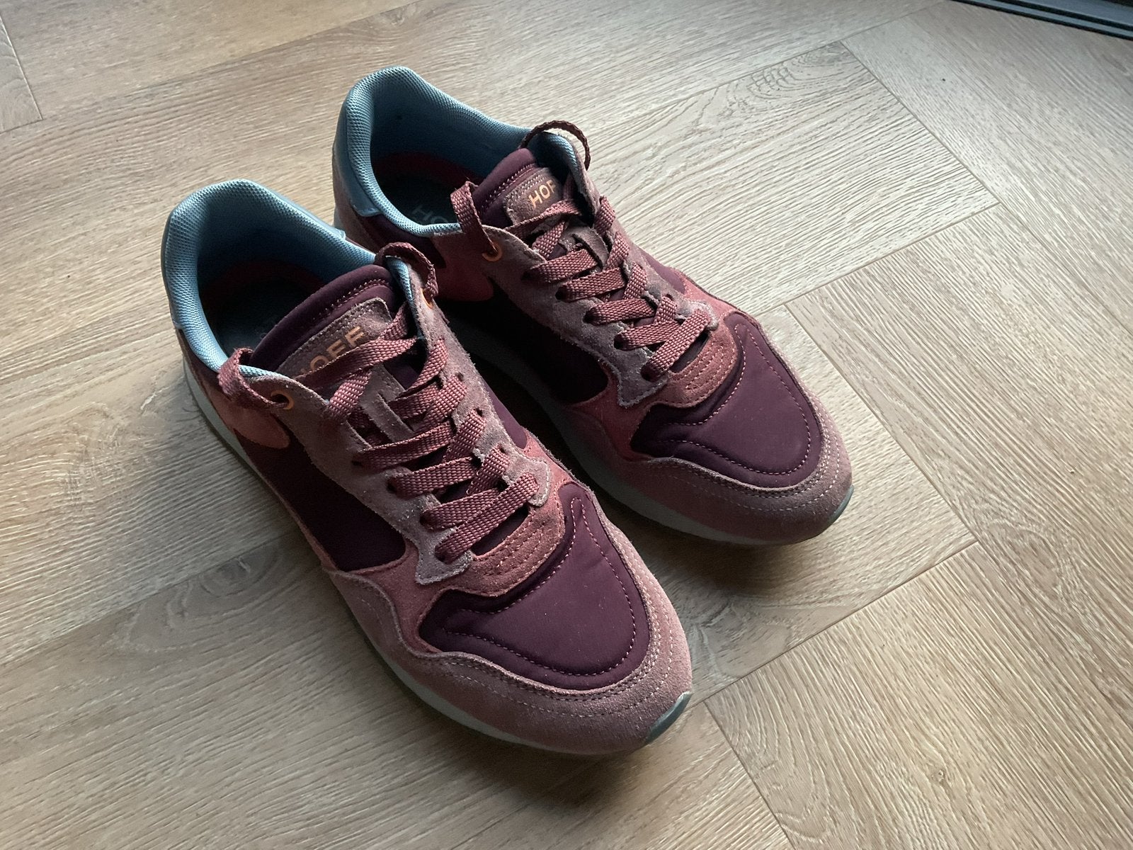 Z.g.a.n dames sneakers Copenhagen van Hoff maat 42, Kleding | Dames, Schoenen, Ophalen of Verzenden, Zo goed als nieuw, Sneakers of Gympen