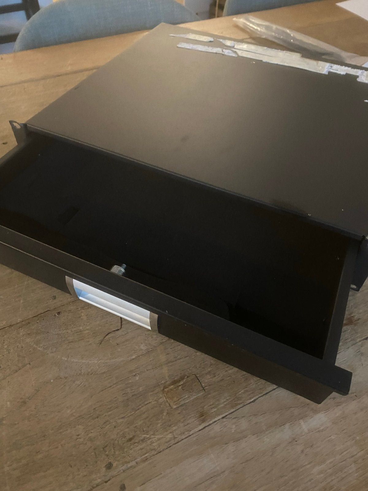 19 inch lade met schuim (zonder sleutel), Muziek en Instrumenten, Gebruikt, Nvt, Flightcase, Nvt