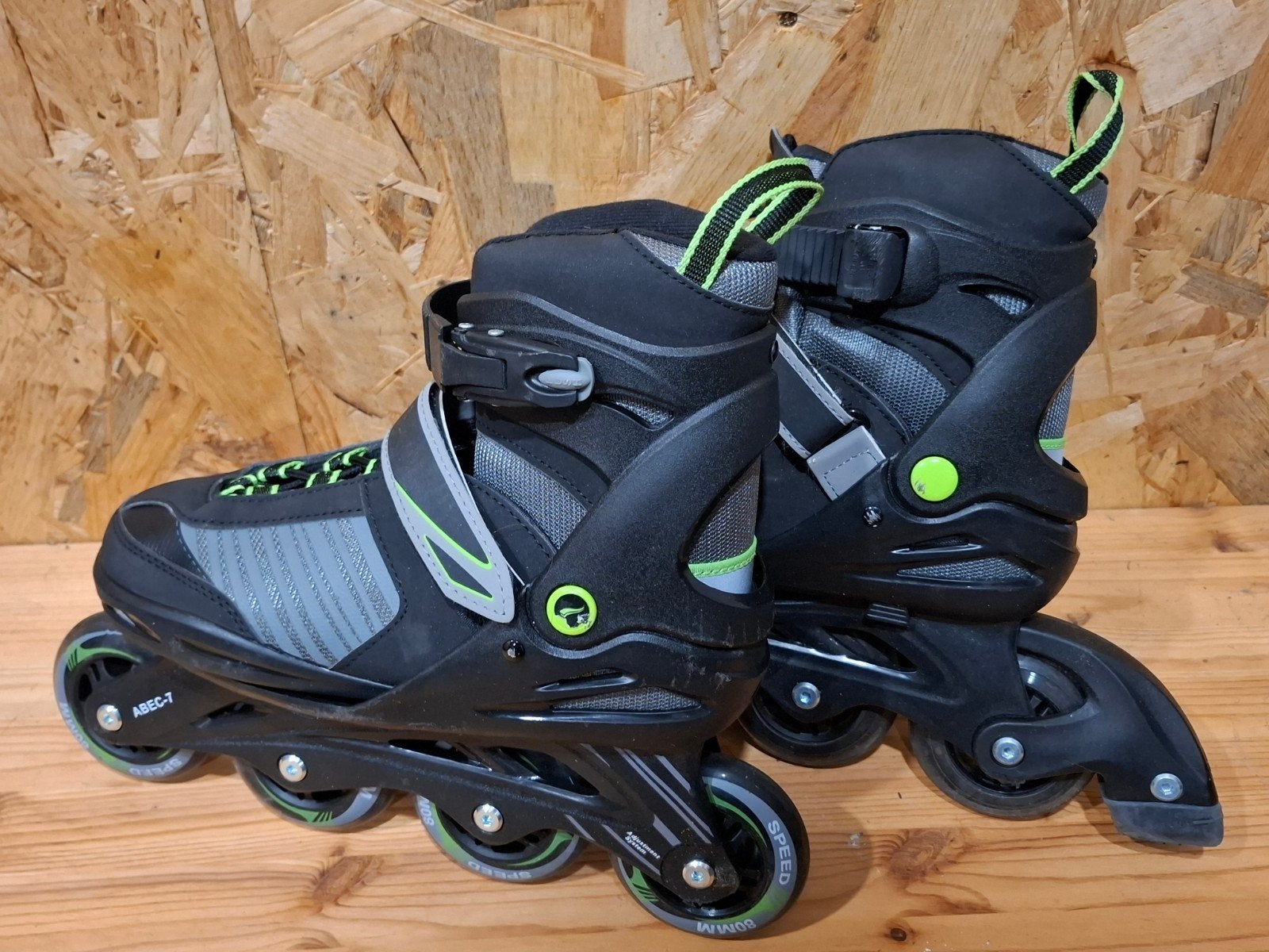 Verstelbare inline skates 37-41 - Zo goed als nieuw, Verstelbaar, Ophalen of Verzenden, Zo goed als nieuw, Inline skates 4 wielen