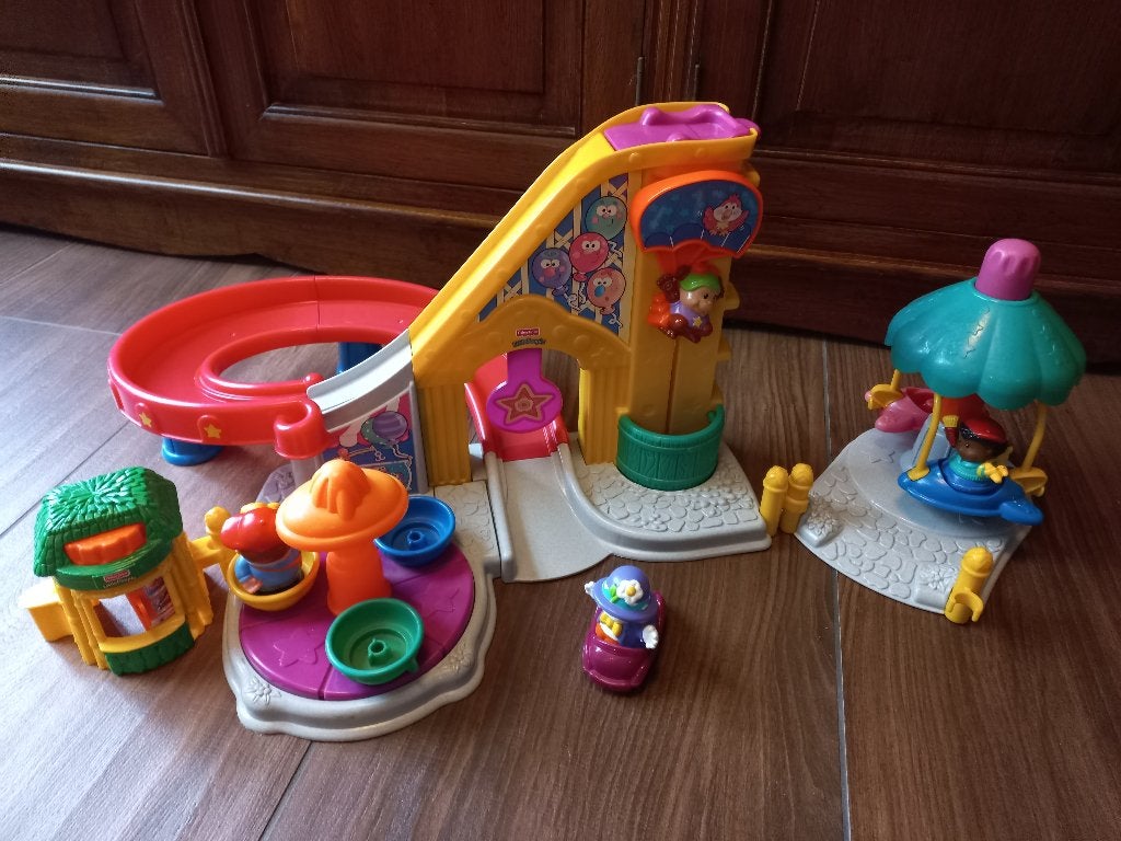 Little People glijbaan met auto en draaimolen, Ophalen, Gebruikt, Speelset, Met geluid