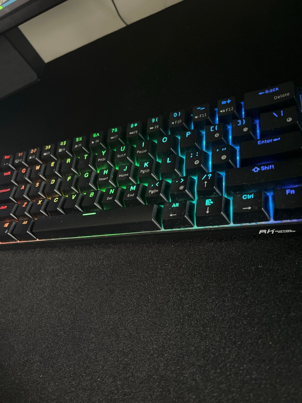 Royal Kludge RK61 RGB Mechanisch Gaming Toetsenbord, Computers en Software, Verzenden, Gaming toetsenbord, Zo goed als nieuw, Draadloos