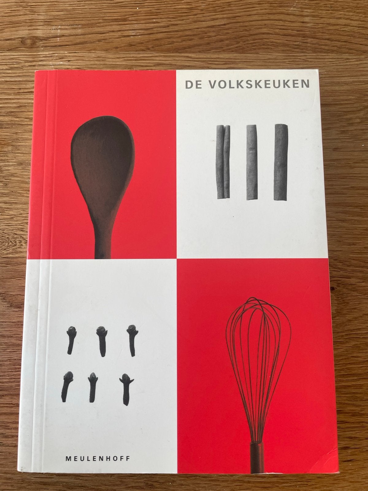 De Volkskeuken - Kookboek met recepten uit de Volkskrant, Boeken, Kookboeken, Ophalen of Verzenden, Zo goed als nieuw, Nederland en België