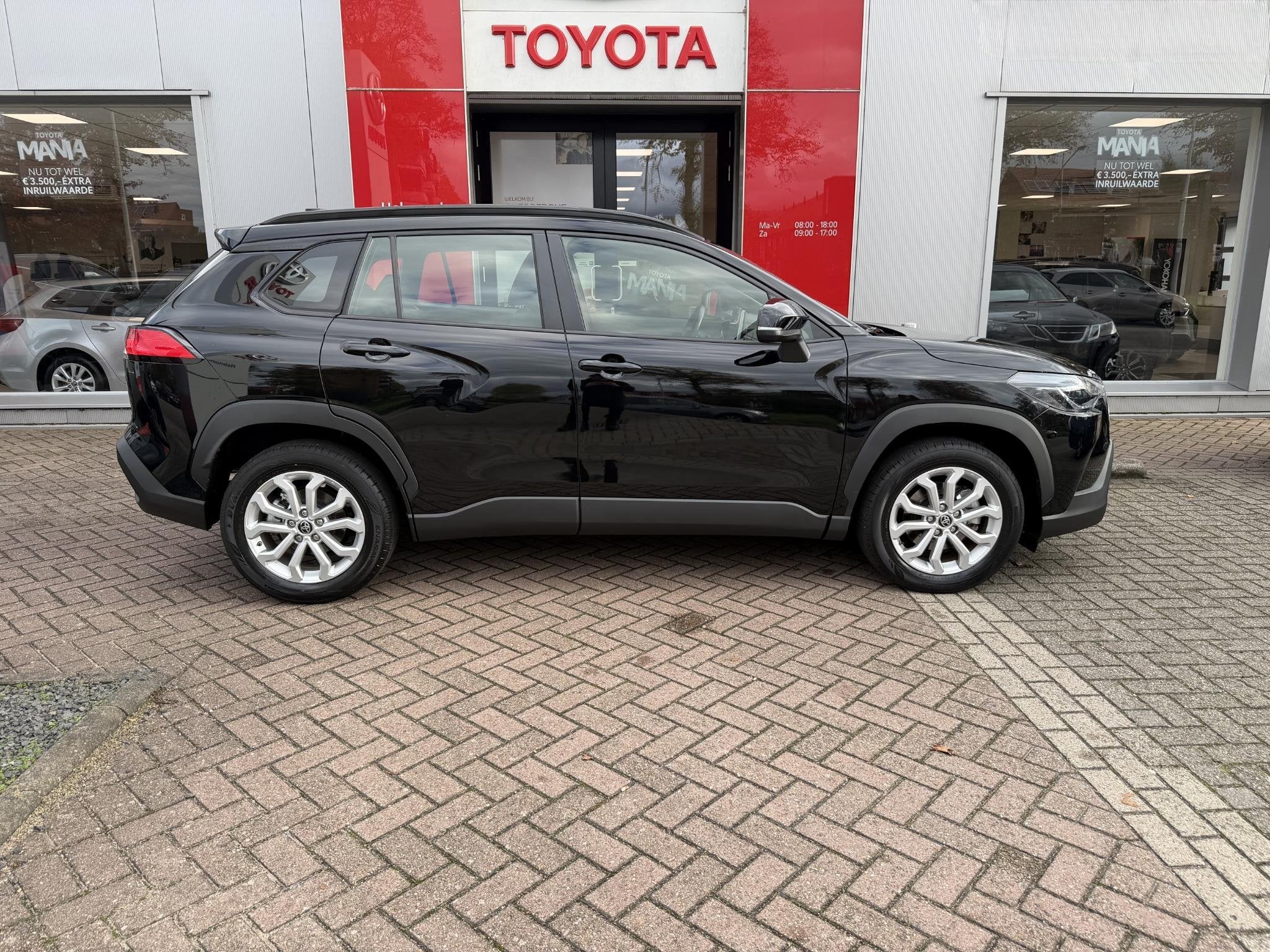 Toyota Corolla Cross Hybrid 140 Active Keyless | Achteruitri, Stof, Gebruikt, Zwart, Origineel Nederlands