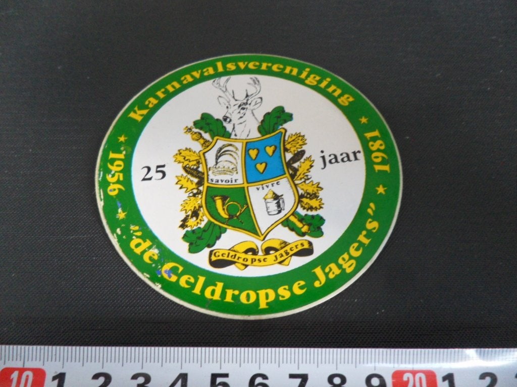 sticker Geldrop De Geldropse Jagers 25 jaar 1956-1981 Karnav, Verzamelen, Stickers, Ophalen, Zo goed als nieuw