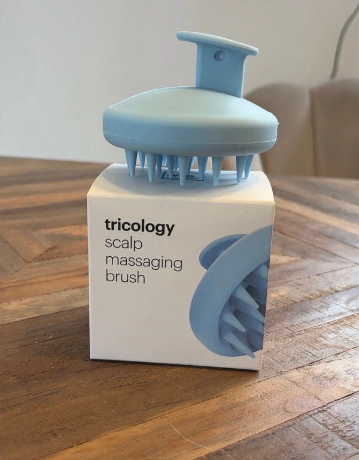 Mesoestetic Tricology Scalp Massaging Brush - Nieuw in doos, Ophalen of Verzenden, Nieuw, Kam of Borstel