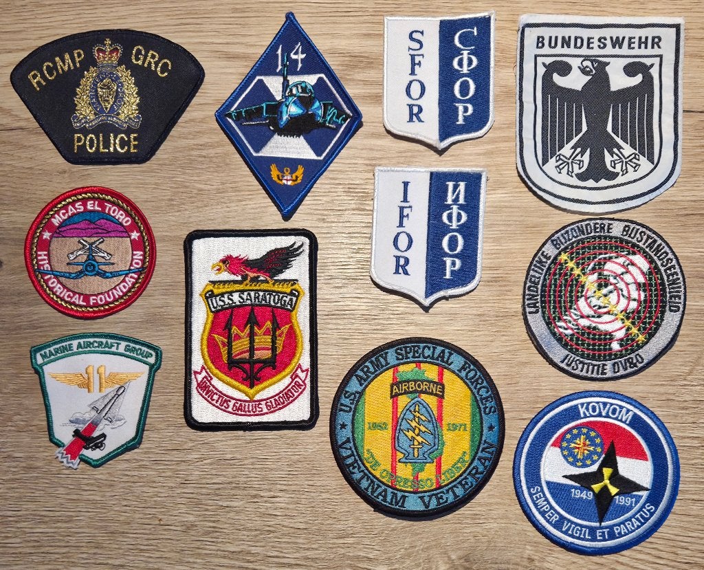 Diverse Militaire patches zonder velcro, Ophalen of Verzenden, Landmacht, Nederland, Overige typen