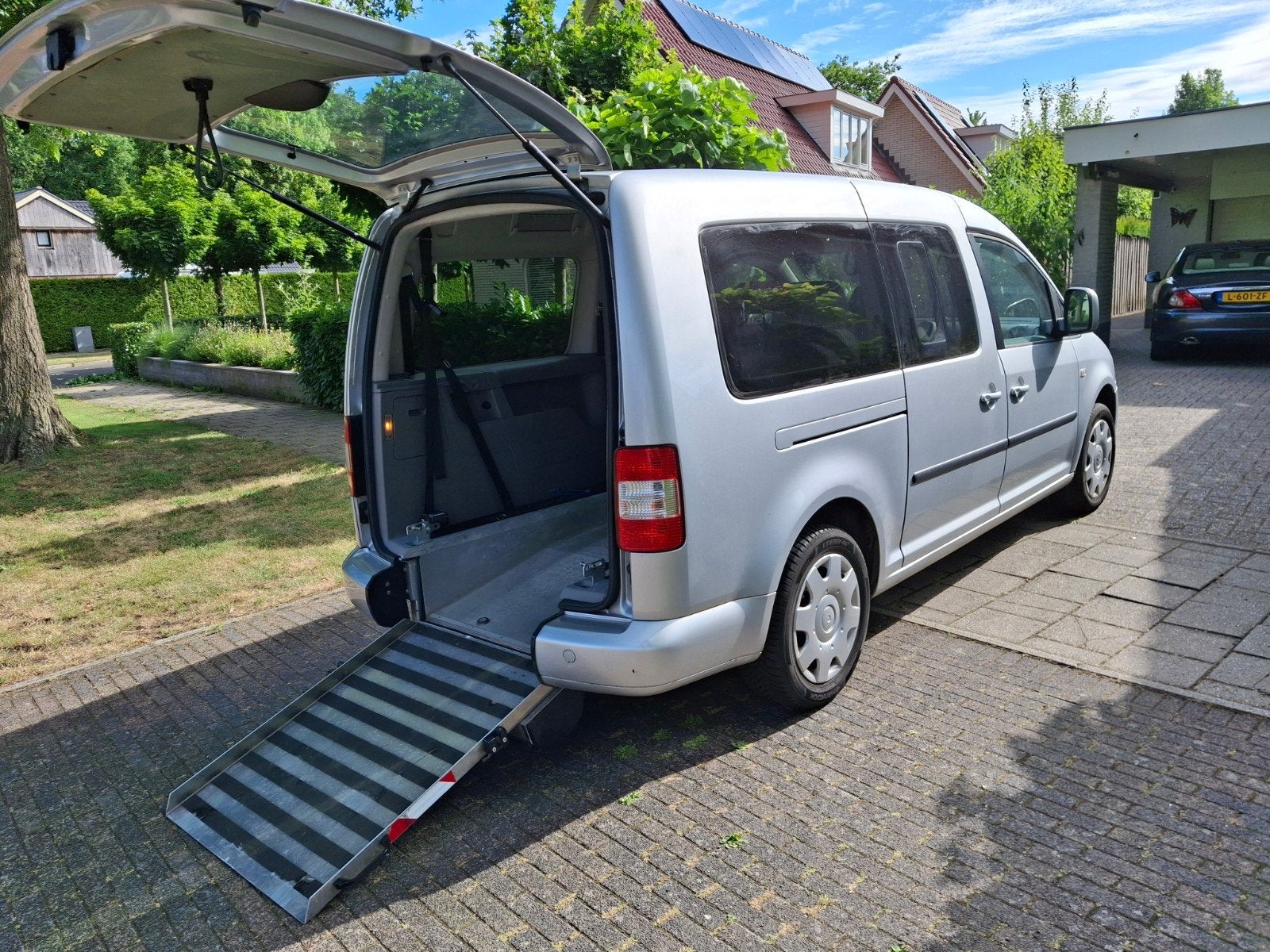 Volkswagen rolstoelauto extra lang, Auto's, Volkswagen, 730 kg, 75 €/maand, 12 km/l, 1600 kg