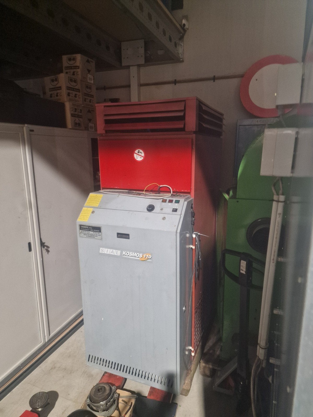 Werkplaatskachel 110 kw in zeer goede staat., Ophalen, 60 tot 150 cm, Kachel, 80 cm of meer
