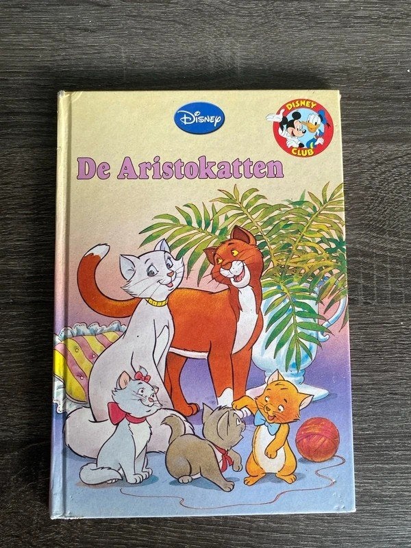 Disney Boek: De Aristokatten - Klassiek Sprookje, Ophalen of Verzenden, Gelezen, Walt Disney Company, Sprookjes