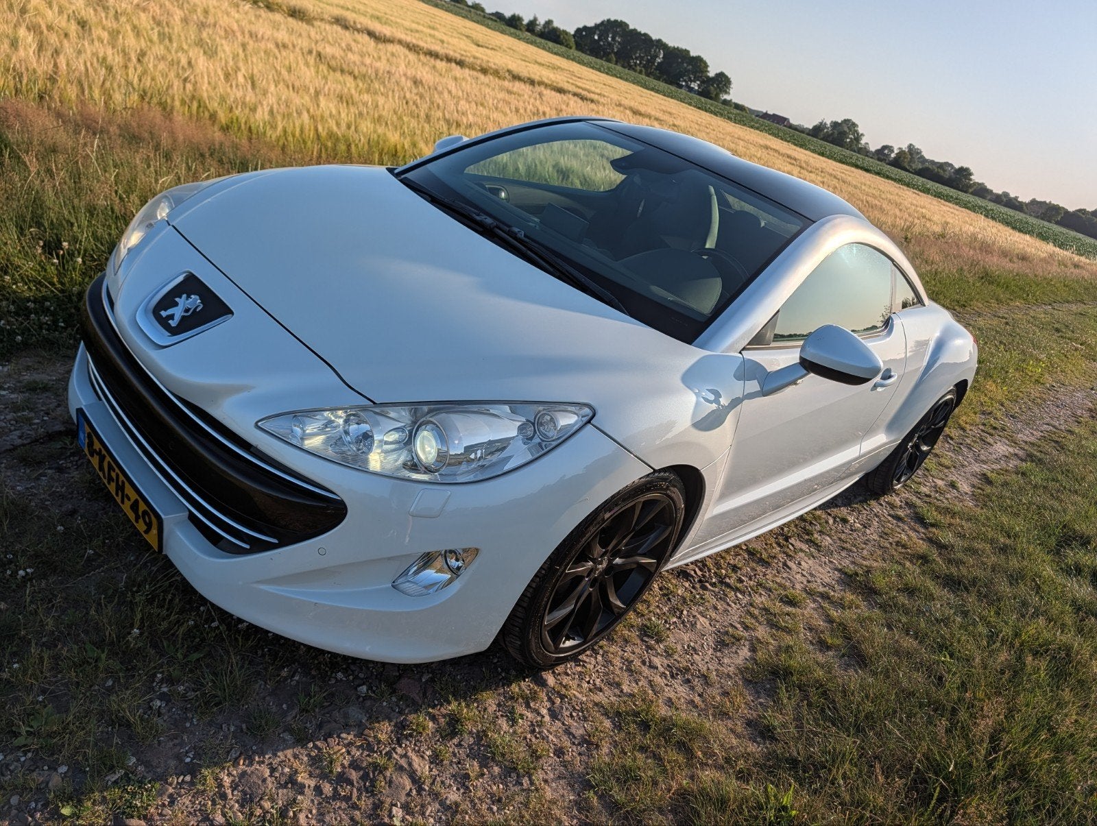 Peugeot RCZ 1.6 156PK 2013 Wit parelmoer