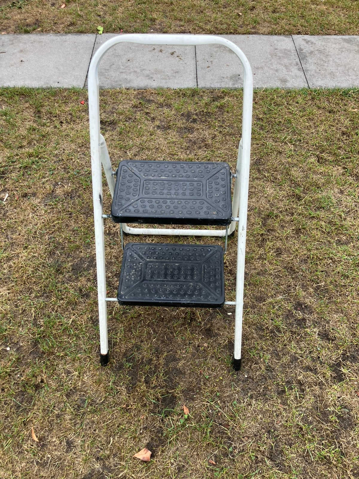 Trappetje, Ophalen, Gebruikt, Minder dan 2 meter