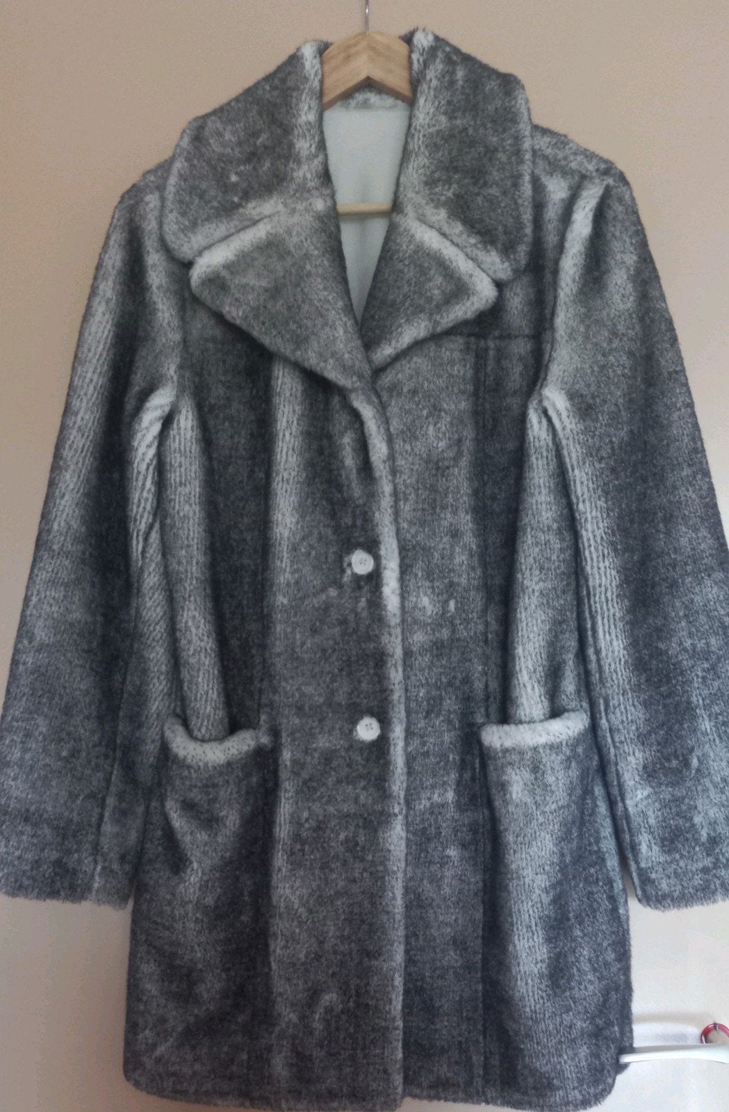 Vintage Faux Fur Jas – Zwart/Wit Gemêleerd Maat M, Ophalen of Verzenden, Zo goed als nieuw, Maat 38/40 (M), Wit