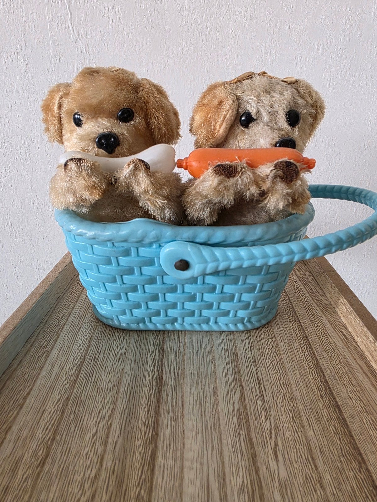 opwindspeelgoed (bekend als "Puppy Dogs in Blue Basket" of ", Ophalen of Verzenden