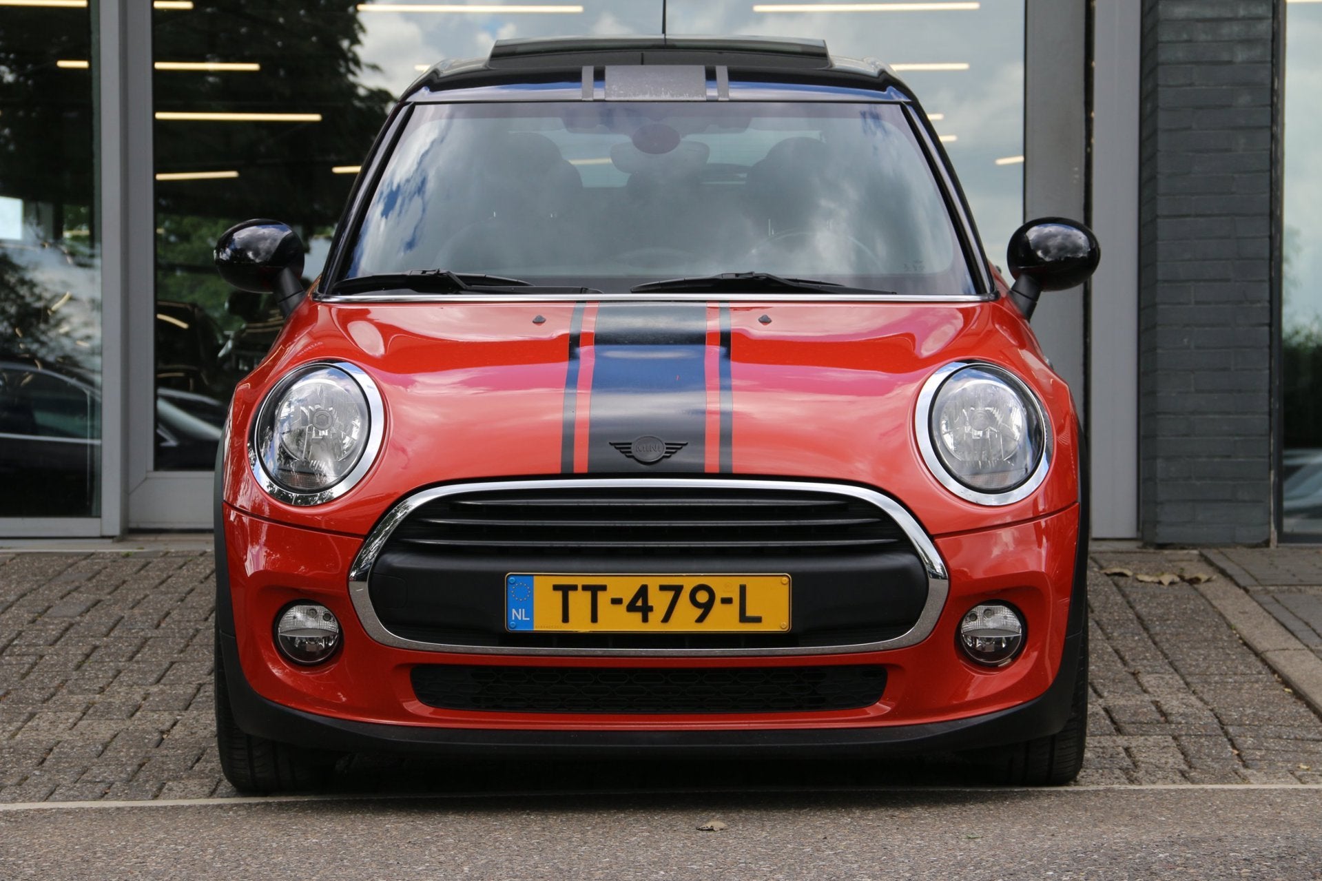 Mini Mini 1.5 One Salt PANO-DAK NL-AUTO NAP!, Voorwielaandrijving, Gebruikt, Euro 6, Handgeschakeld