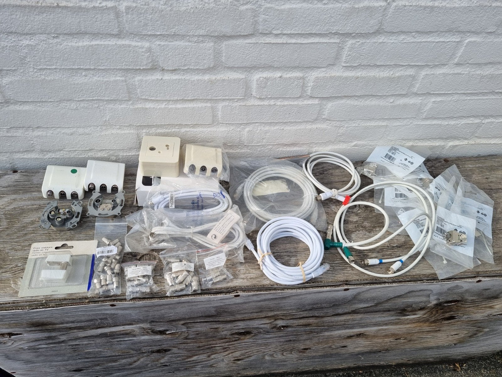 Diverse coax onderdelen, Ophalen of Verzenden, Zo goed als nieuw, Minder dan 2 meter, Coaxiale kabel