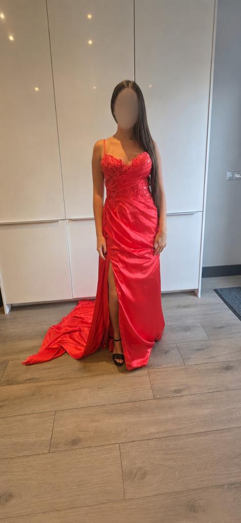Elegante rode galajurk / avondjurk, Ophalen of Verzenden, Zo goed als nieuw, Rood, Onder de knie