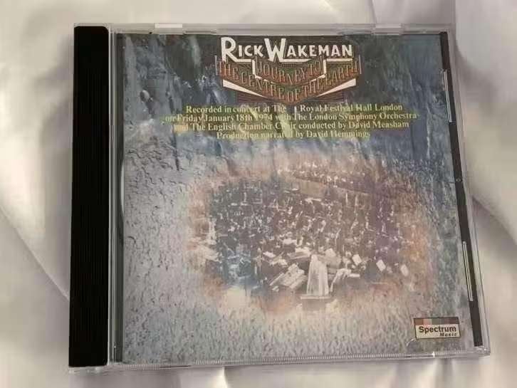 CD Rick Wakeman Journey To The Centre Of The Earth 550 0612, Progressive Rock, Ophalen of Verzenden, Zo goed als nieuw, Album