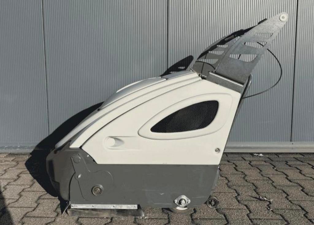 Meijer V90 Veegmachine, Doe-het-zelf en Verbouw, Reinigingsmachines, Ophalen, Gebruikt