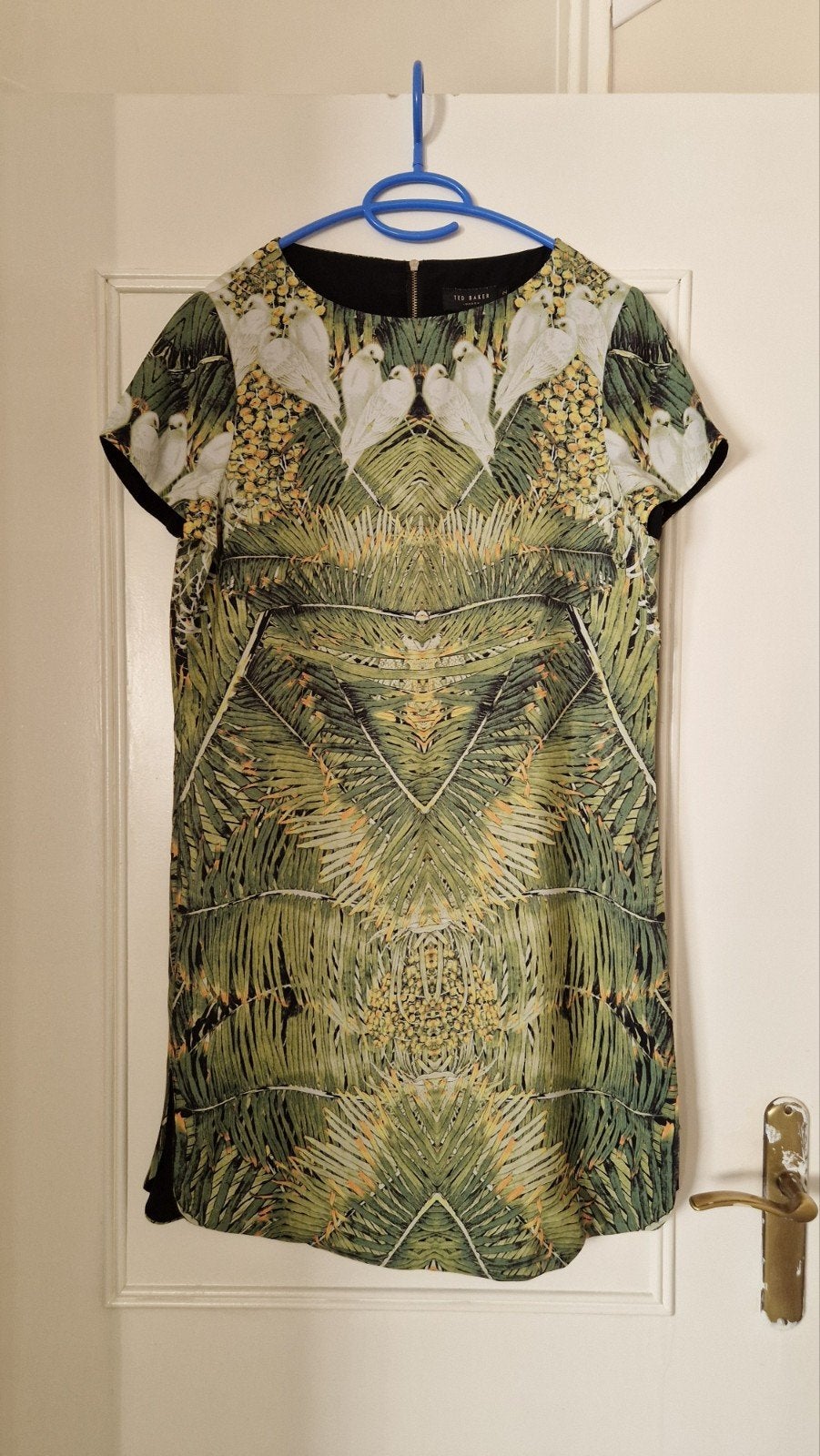 Mooie Ted Baker jurk met vogelprint - Maat 38 38, Maat 38/40 (M), Ophalen of Verzenden, Zo goed als nieuw, Knielengte