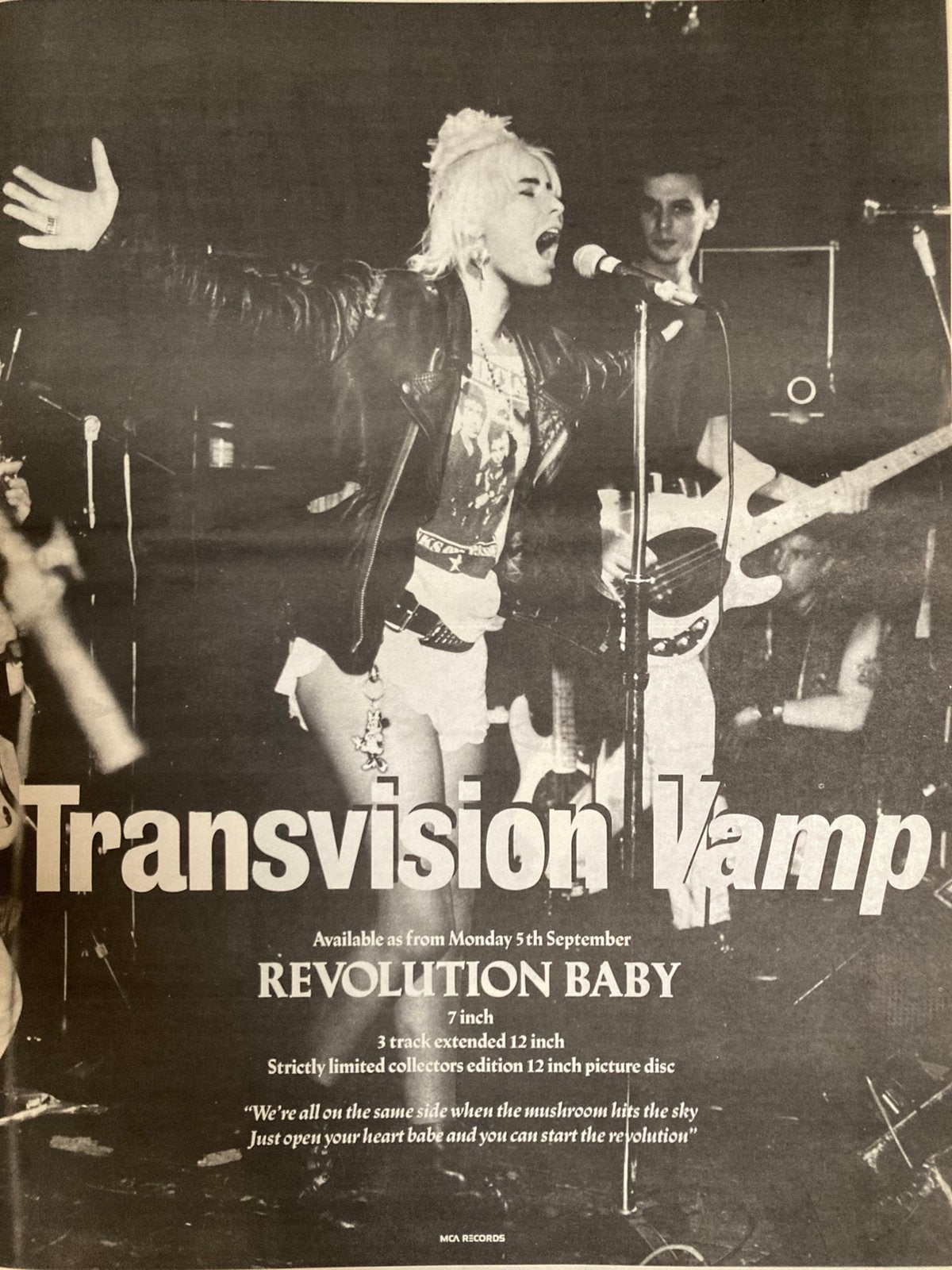 Paginagrote A3 advertentie TRANSVISION VAMP Revolution Baby, Ophalen of Verzenden, Zo goed als nieuw
