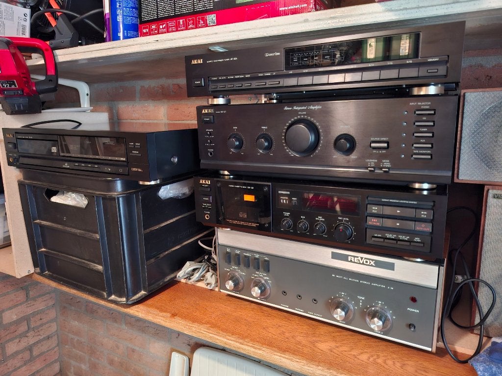 Akai AM-27 Stereo Geïntegreerde Versterker en Componenten, Ophalen, Gebruikt, Cd-speler, Losse componenten