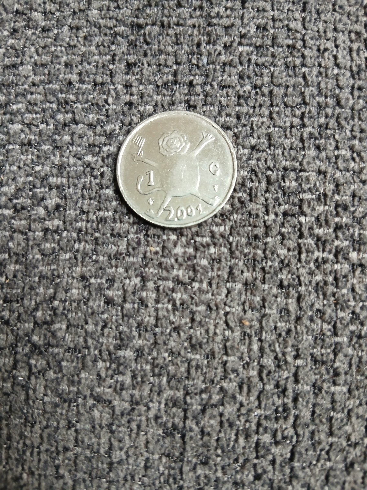 1 Gulden munt loeki uit Nederland, geslagen in 2001., Postzegels en Munten, Munten | Nederland, Ophalen of Verzenden, Koningin Beatrix