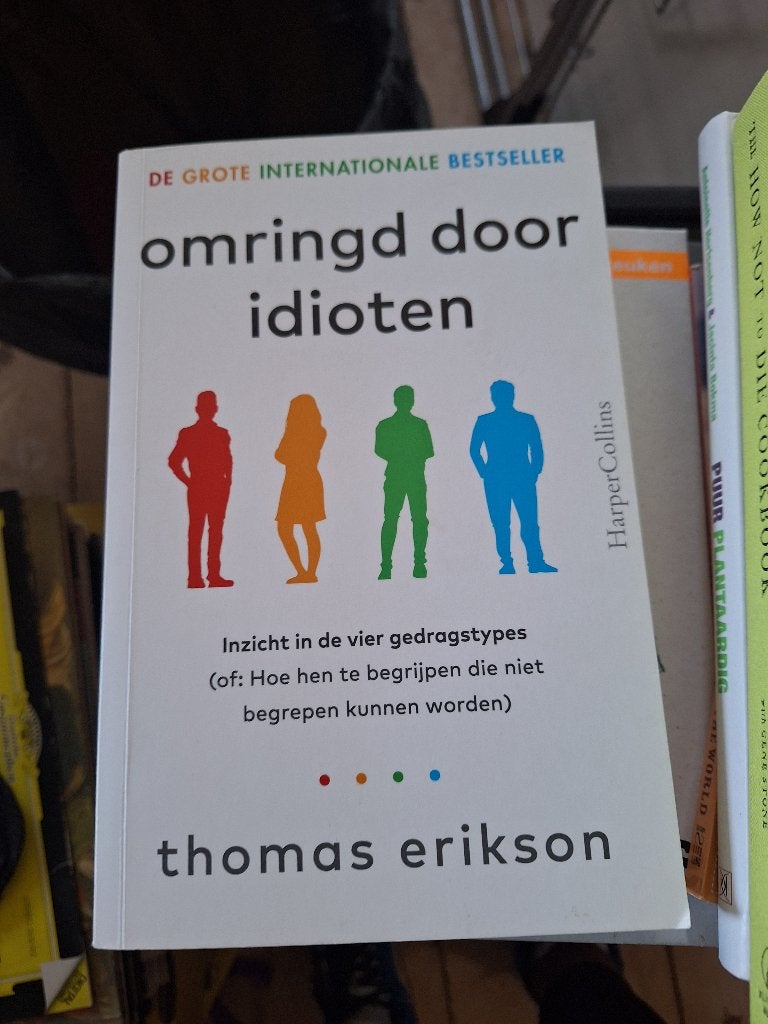 omringd door idioten, Ophalen, Nieuw