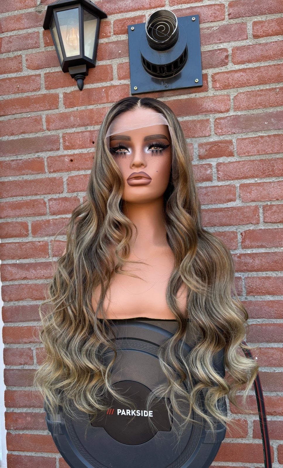 Brown/beige haarwerk lace wig pruik haarwerk echt haar blond, Ophalen, Zo goed als nieuw, Pruik of Haarverlenging