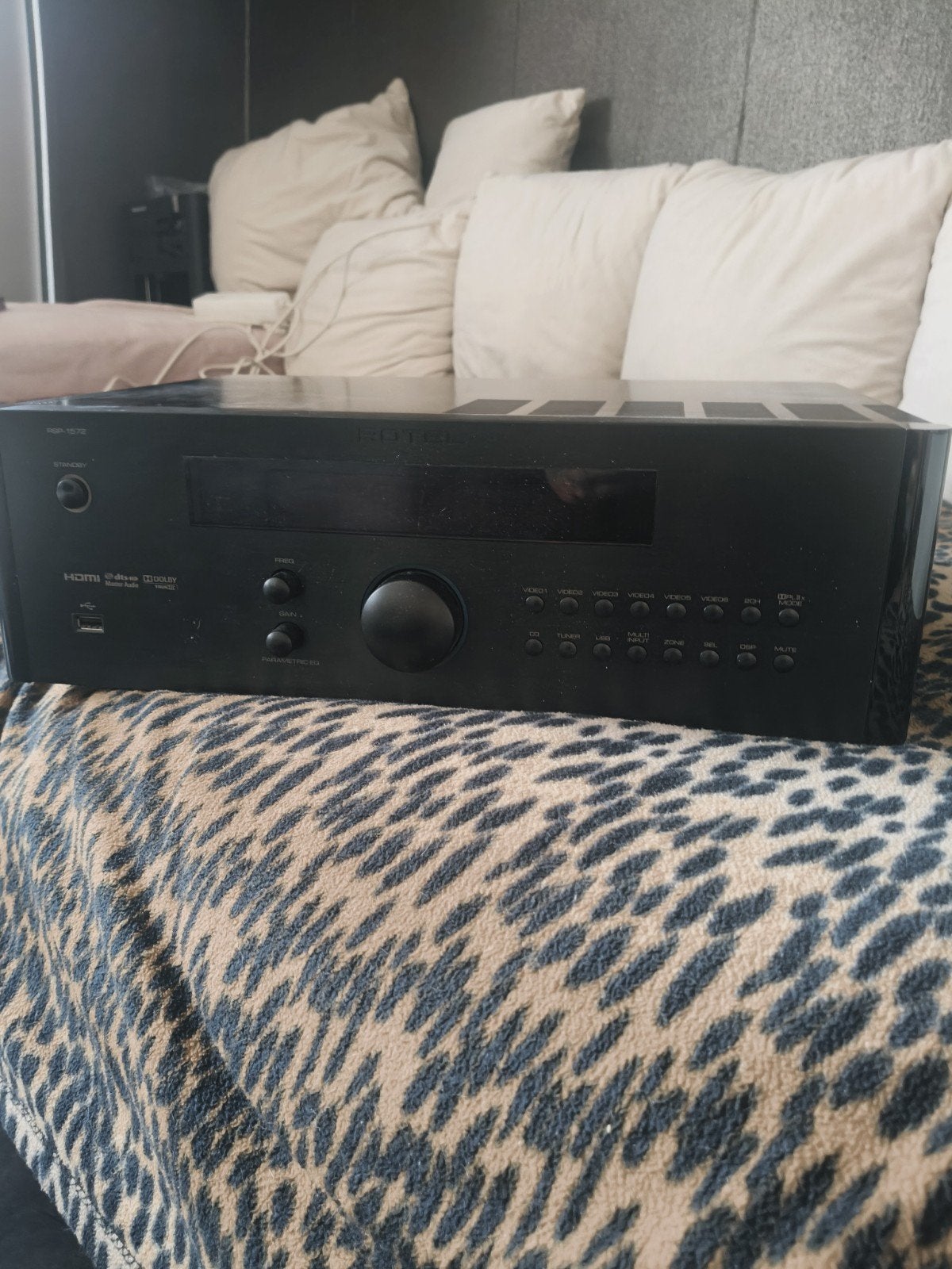 Rotel RSP-1572 Surround Sound Voorversterker/Processor, Ophalen, Zo goed als nieuw
