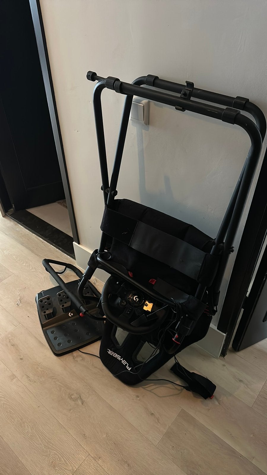 G920 Ps5 + playseat —— MOET NU WEG!, Ophalen, Zo goed als nieuw