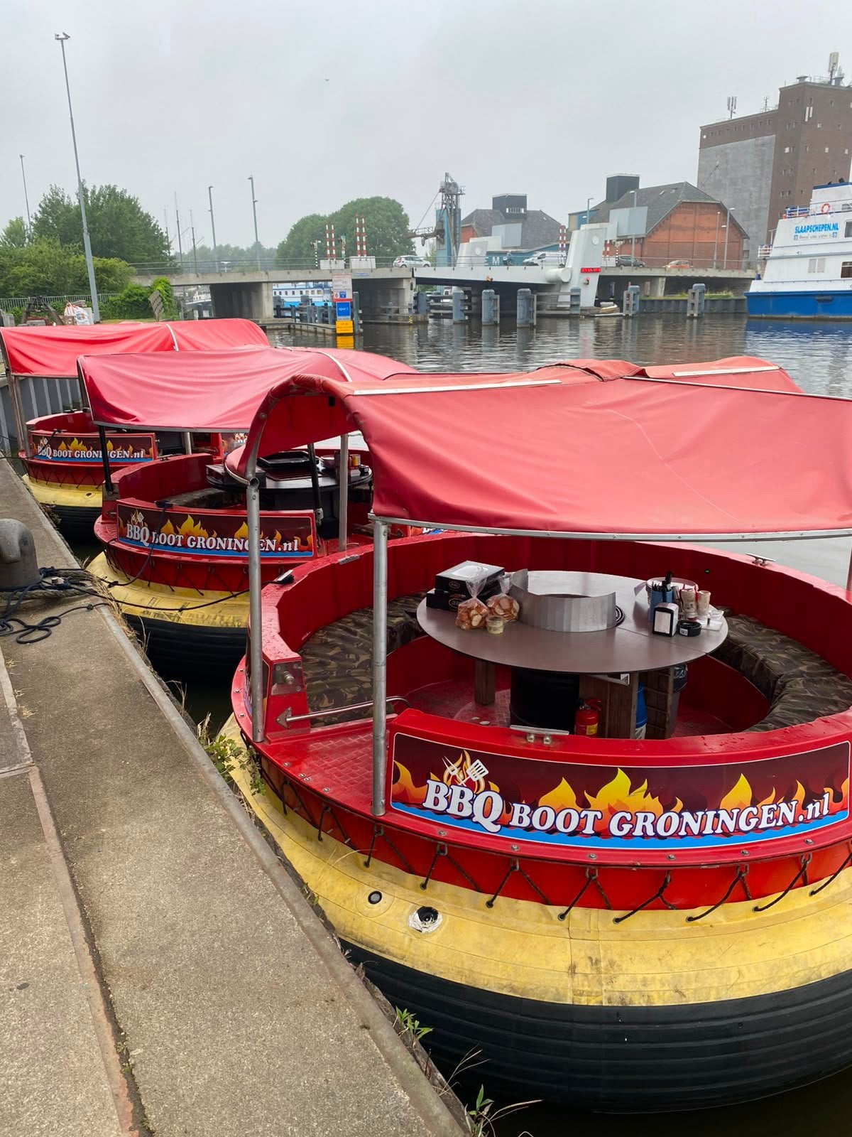 Elektrische bbq boten, Watersport en Boten, Overige typen, Ophalen, Zo goed als nieuw, Elektrisch