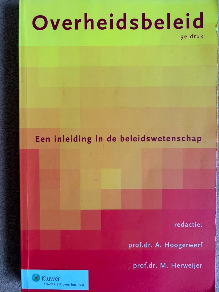 Overheidsbeleid: Een inleiding in de beleidswetenschap, A. Hoogerwerf, M. Herweijer, Ophalen of Verzenden, Gamma, WO