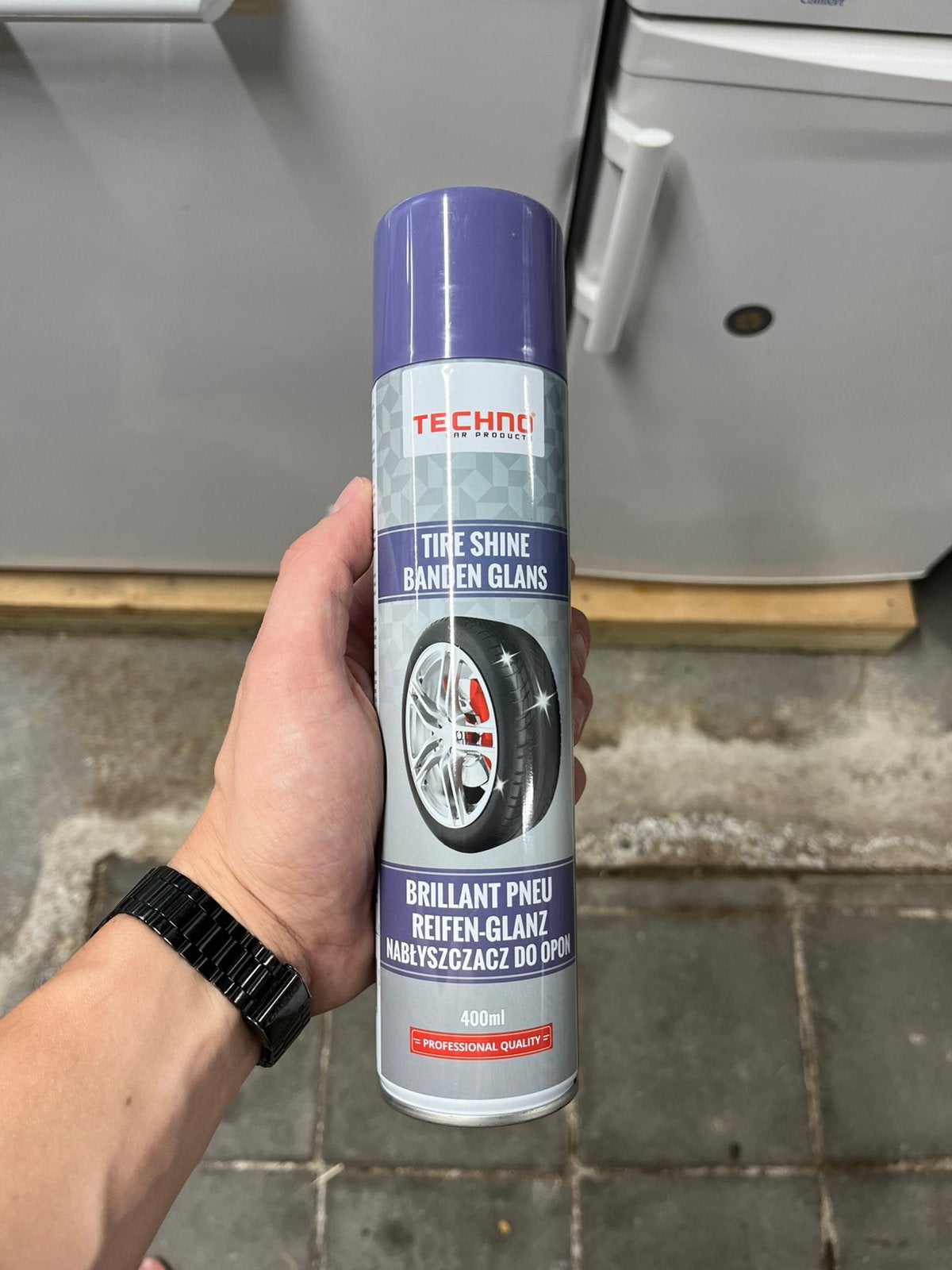 Gratis Tire shine, Ophalen