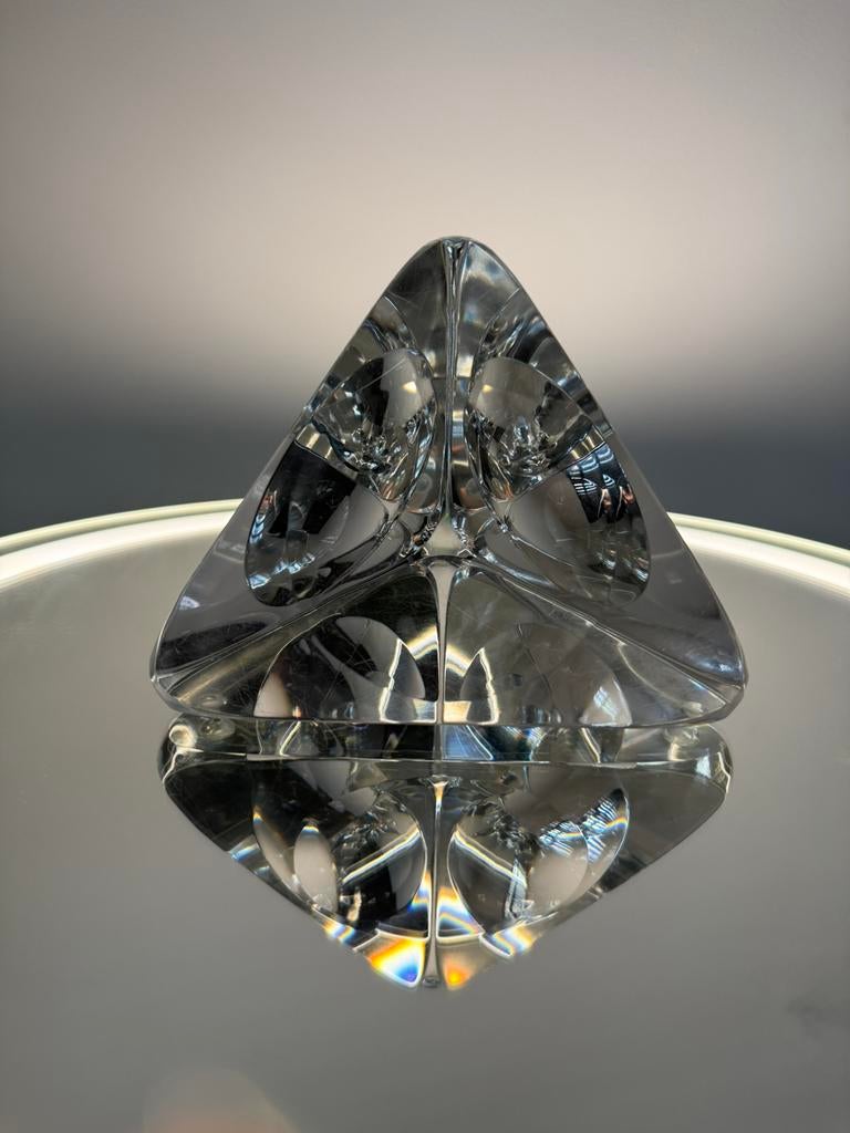 Geometrisch driehoekig glasobject met optische lenzen, Ophalen of Verzenden