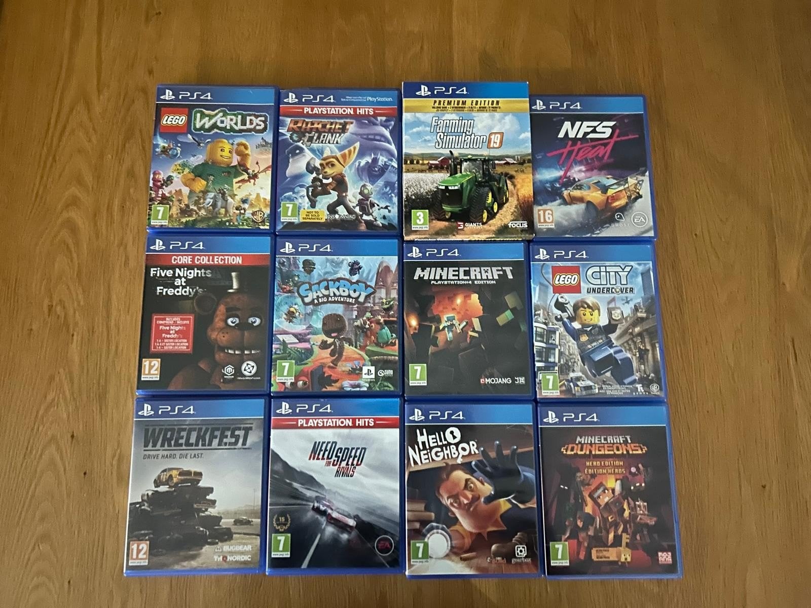 PS4 Games Bundel: 12 Topgames voor Uren Speelplezier, Ophalen, Gebruikt, Overige genres, Eén computer