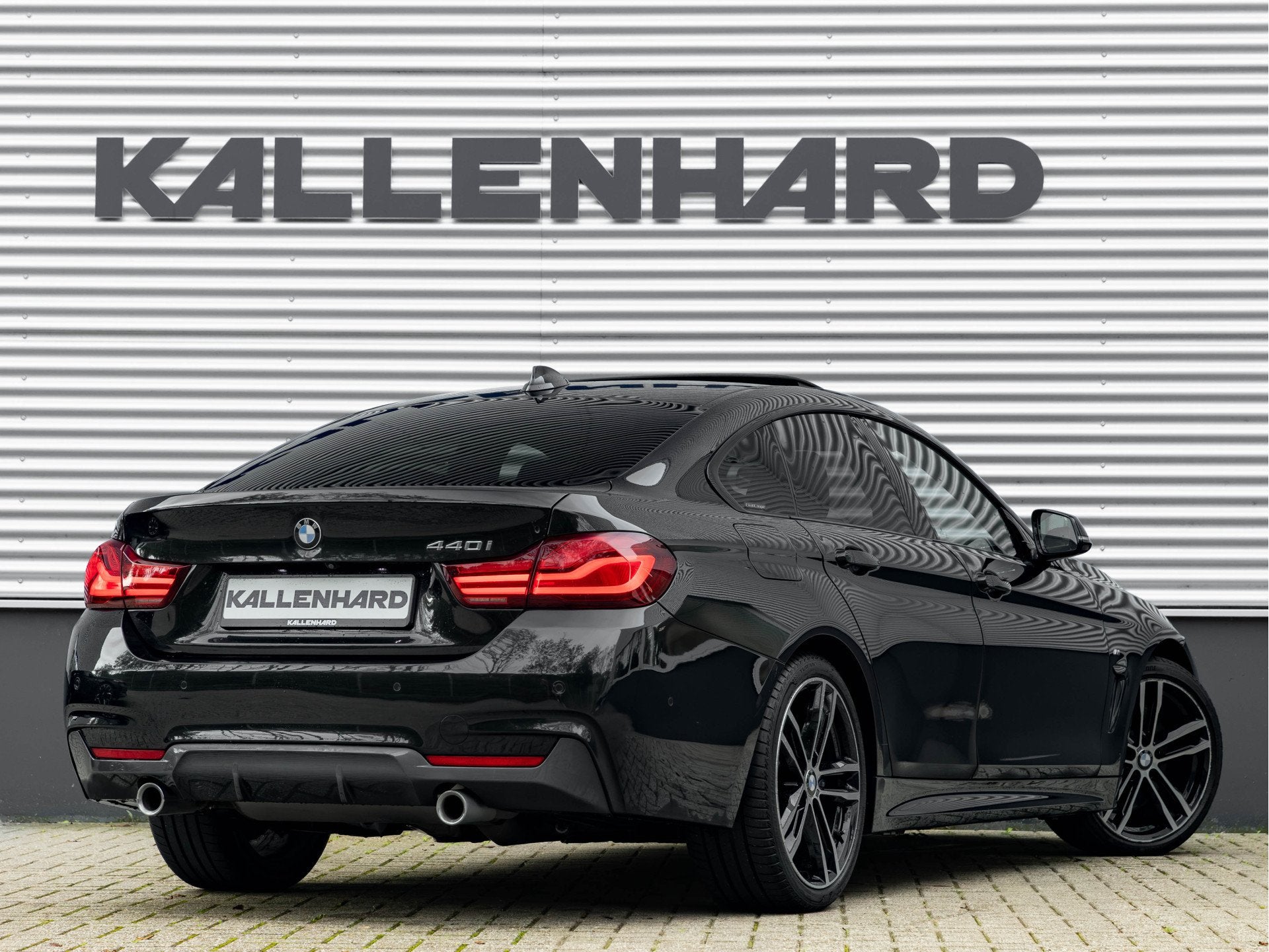 BMW 4 Serie Gran Coupé 440i M-Sport - 1-Hand! - Dak - Leder, Auto's, Achterwielaandrijving, Gebruikt, 1595 kg, Zwart