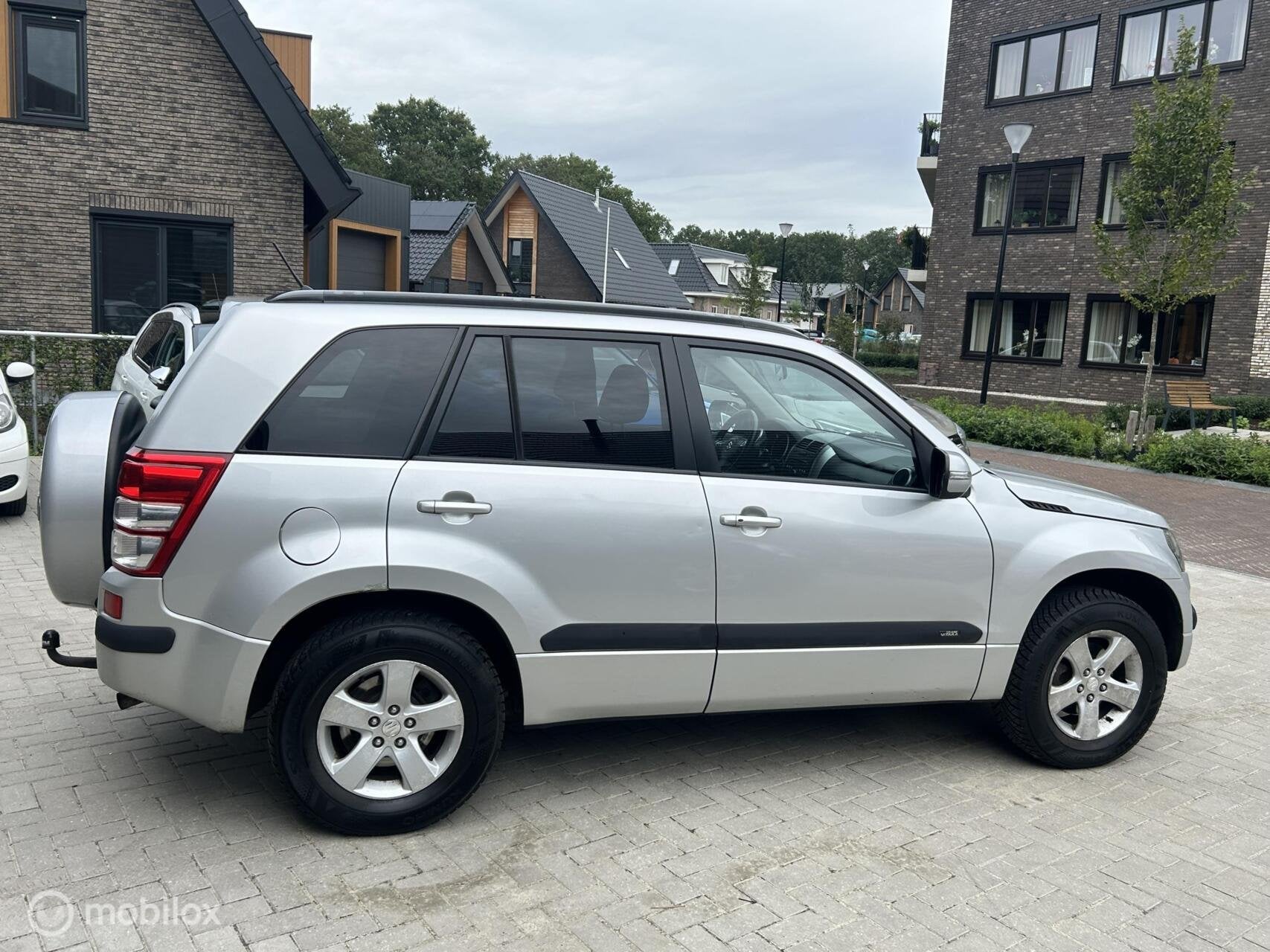 Foto 7 van Suzuki Grand Vitara 2.0-16V Exclusive