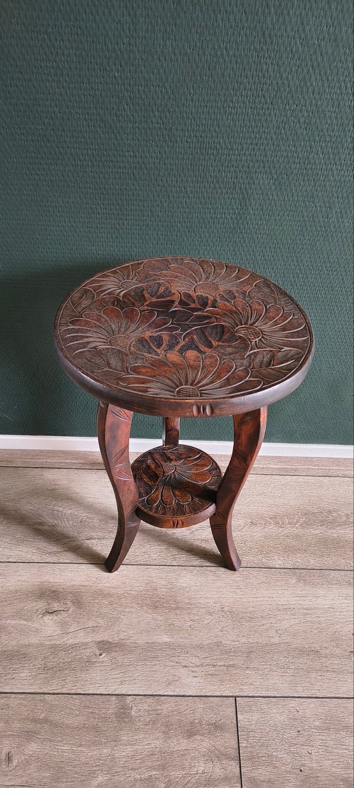Antieke Liberty & Co. bijzettafel, rond 1900, bloemmotief, Ophalen