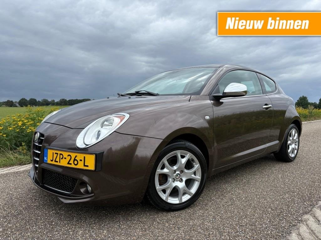 Alfa romeo MITO 1.4 TURBO CENTENARIO / AUTOMAAT / AIRCO, Auto's, Alfa Romeo, Automaat, Euro 5, 135 pk, Gebruikt
